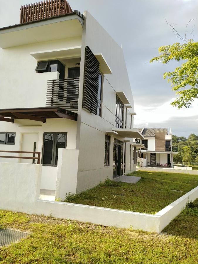 Pinevalley Homestay Putrajaya Presint 12 Exterior foto