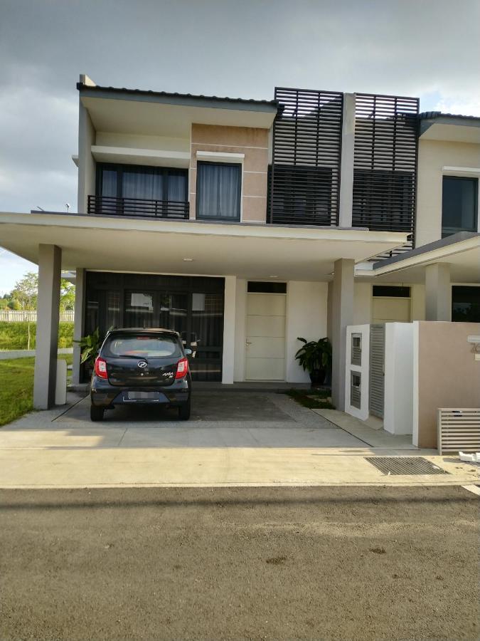 Pinevalley Homestay Putrajaya Presint 12 Exterior foto